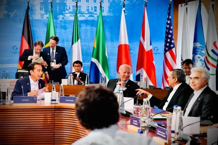 Di KTT G7, Jokowi Kemukakan...