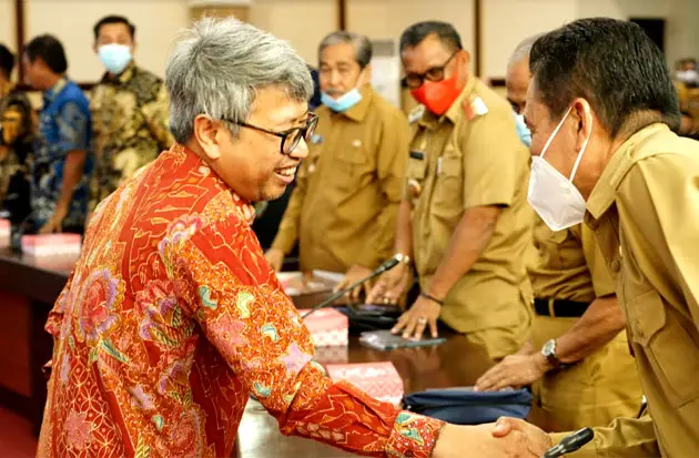 Sekkab Lutra Ikuti Sosialisasi...