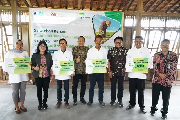Pegadaian Bantu Dua...