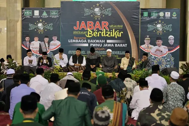 Jabar Berdzikir, Ulama...