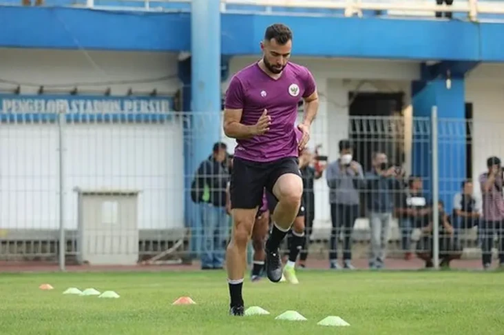 Jordi Amat Hijrah ke...
