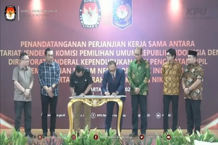 KPU dan Kemendagri Teken...