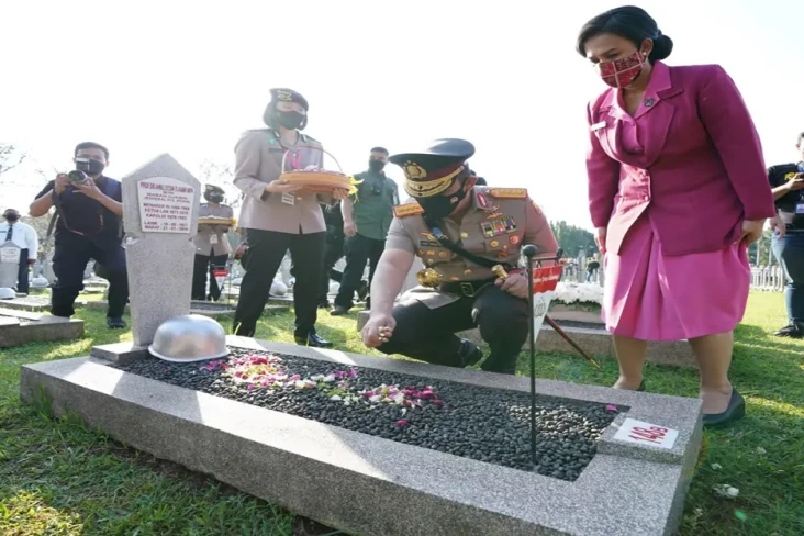 Ziarah ke TMP Kalibata,...