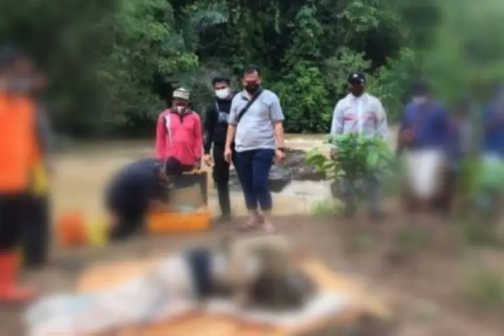 Misteri Mayat Dalam...