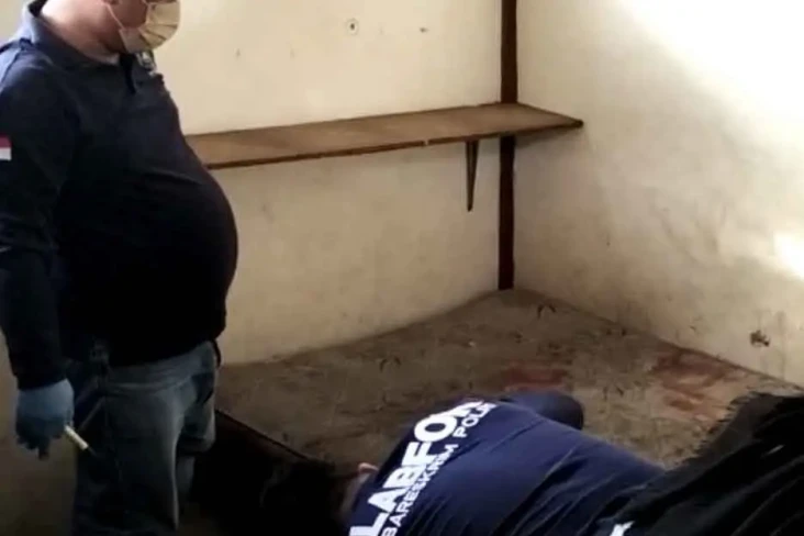 Olah TKP, Polisi Ambil...