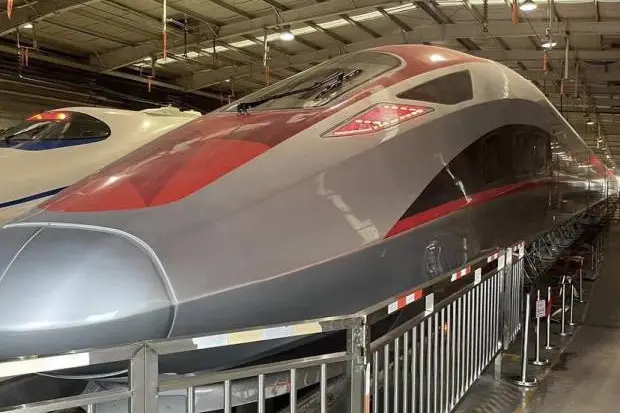 Biaya Proyek Kereta...