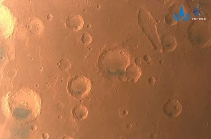 Kelilingi Mars 1.300...