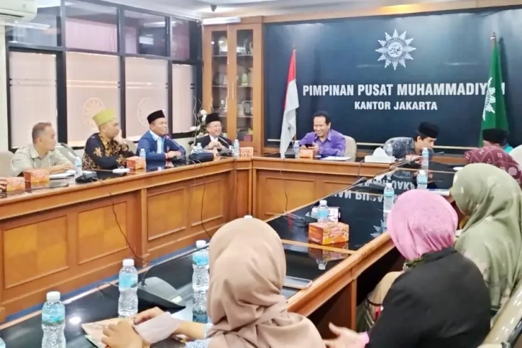 Muhammadiyah Sambut...