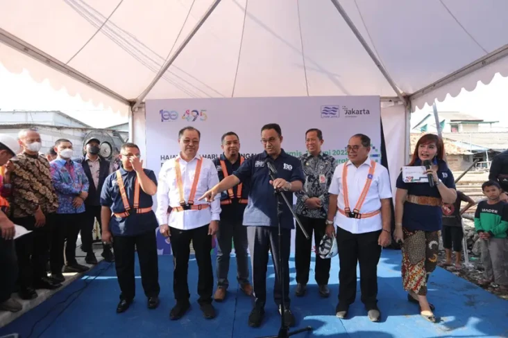 Anies Pastikan Warga...