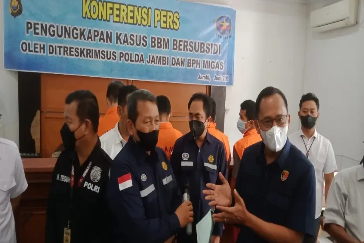 5 Pelaku Penyalahgunaan...