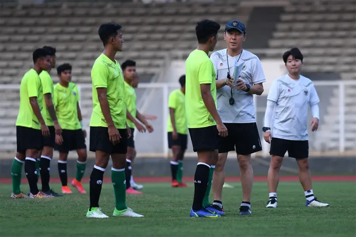 Piala AFF U-19: Vietnam...