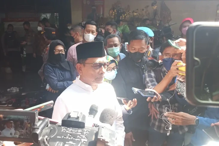 Tjahjo Kumolo Wafat,...