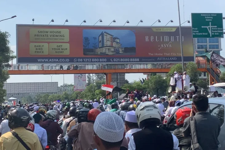 Minta Holywings Ditutup...