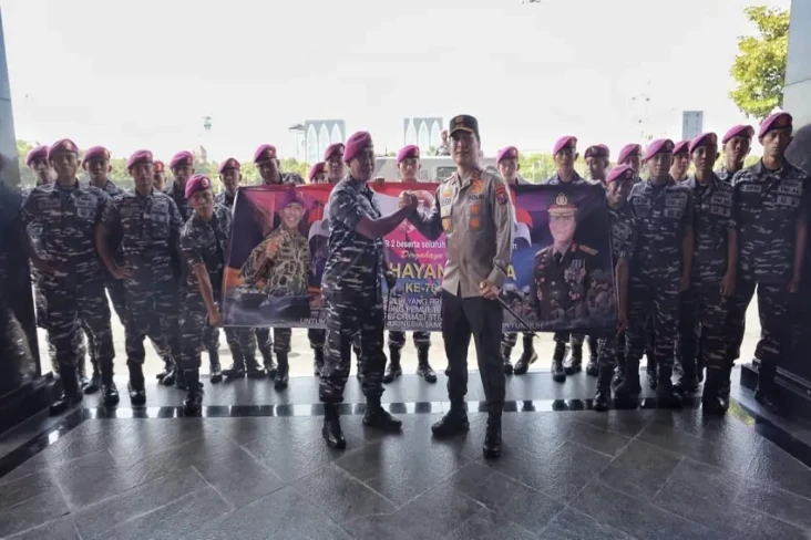 Ucapkan Selamat Hari...