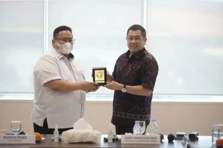 HT Tegaskan Komitmen...