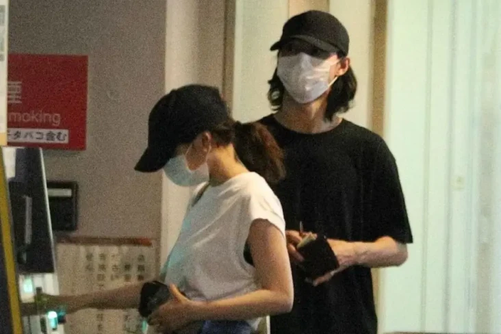 Kento Yamazaki dan Suzu...