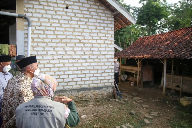 Muhadjir Effendy Minta...