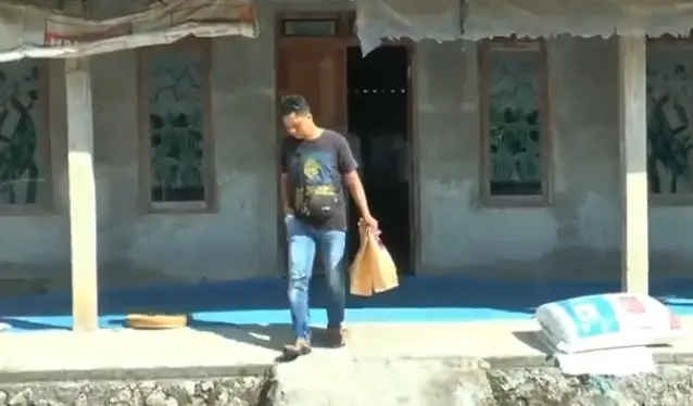 Kades Selingkuhi Istri...