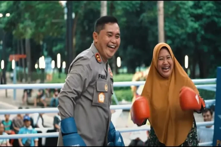 Bikin Kompetisi Tinju,...