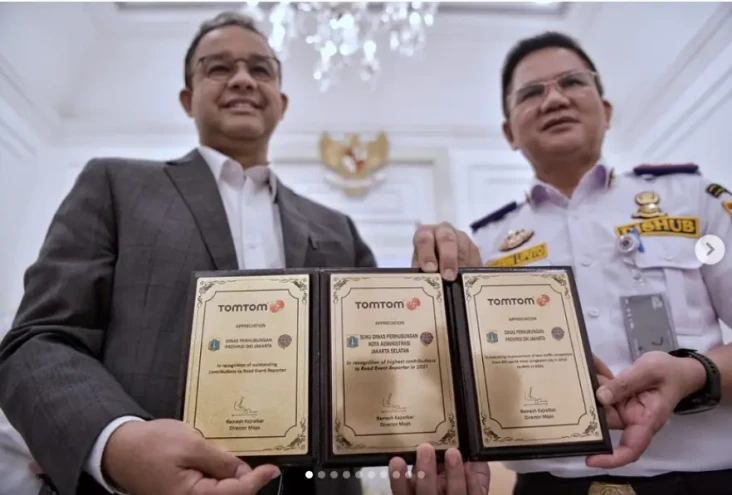 Anies Pamer DKI Raih...