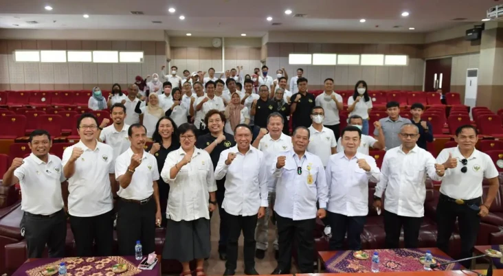 Menpora Didaulat Jadi...