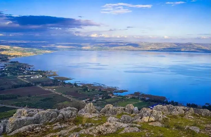 6 Nama Lain Danau Tiberias,...