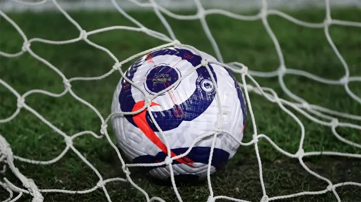 Edan! Klub Sepak Bola...