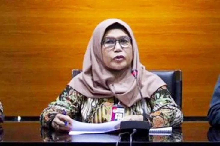 Lili Pintauli Pilih...