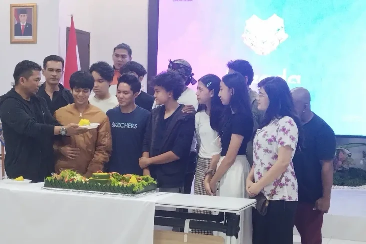 Tayang Perdana di MNCTV,...