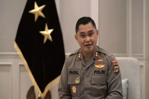 Bikin Macet Jakarta,...