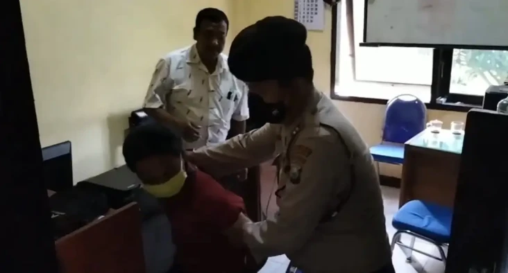 Berdalih Kuat Bantingan,...