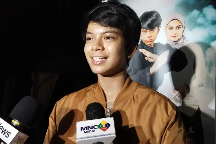 Gemar Pencak Silat,...