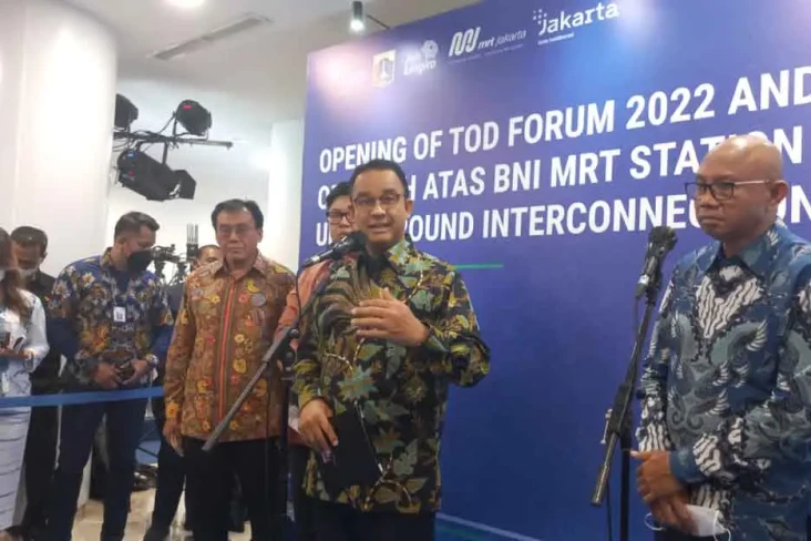 Sejarah Baru, Anies...