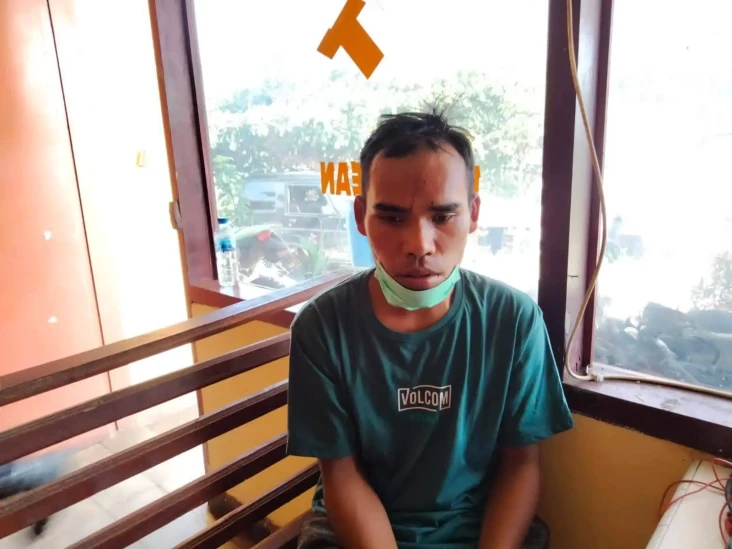 Sadis! Suami Bacok Istri...