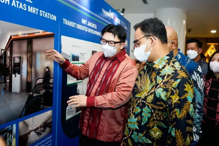 Pertama di Indonesia,...