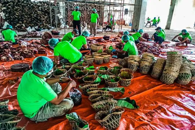 Penyaluran Daging Kurban...