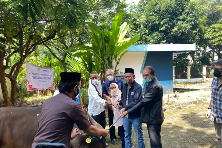 Partai Perindo Salurkan...