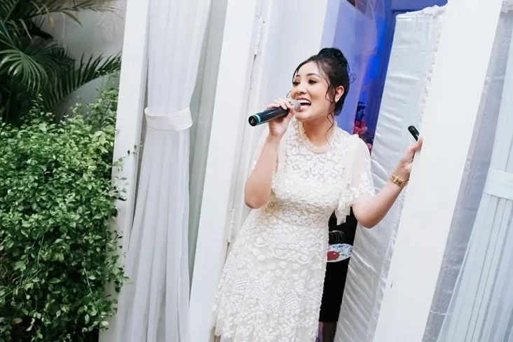 Nindy Ayunda Dicekal...