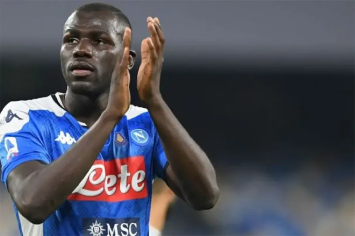 Napoli Tawarkan Jabatan...