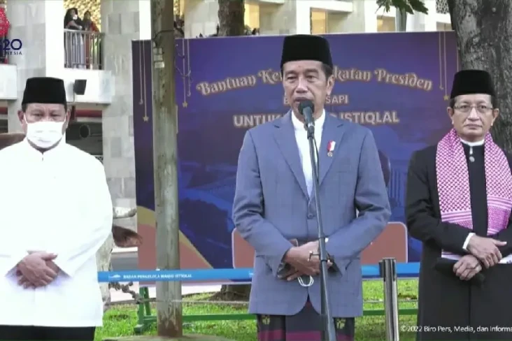 Jokowi Ajak Maknai Idul...