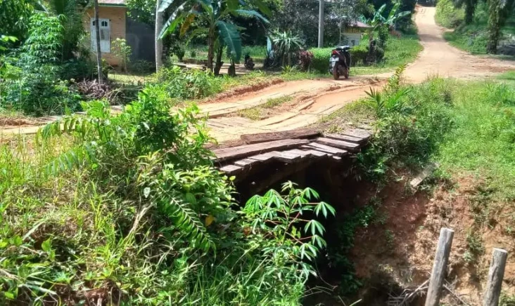 Warga Merangin Resah,...