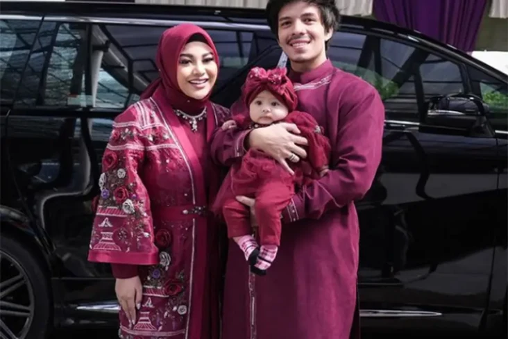 Aurel Hermansyah Ulang...