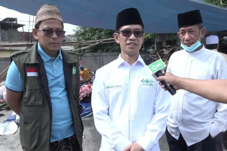 LAZISNU Distribusikan...