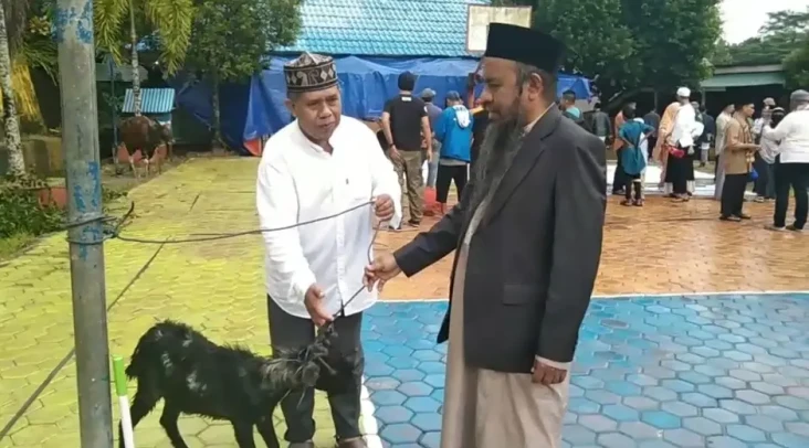 Partai Perindo Serahkan...
