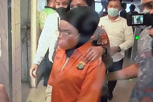 Penampakan Medina Zein...