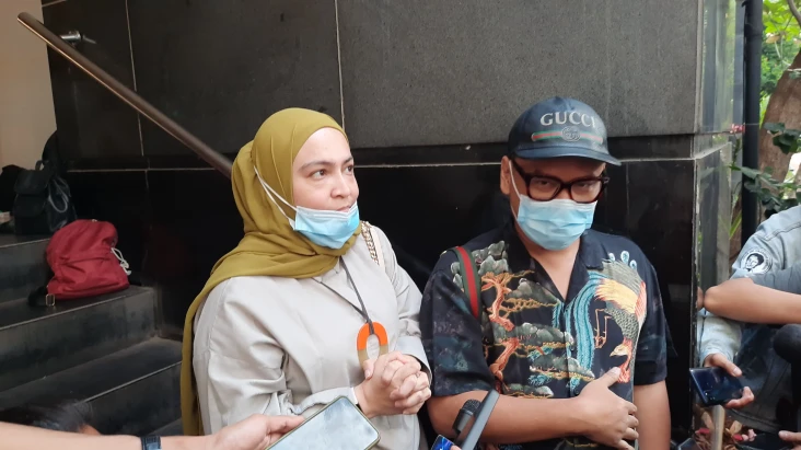 Uya Kuya Sambangi Polda...