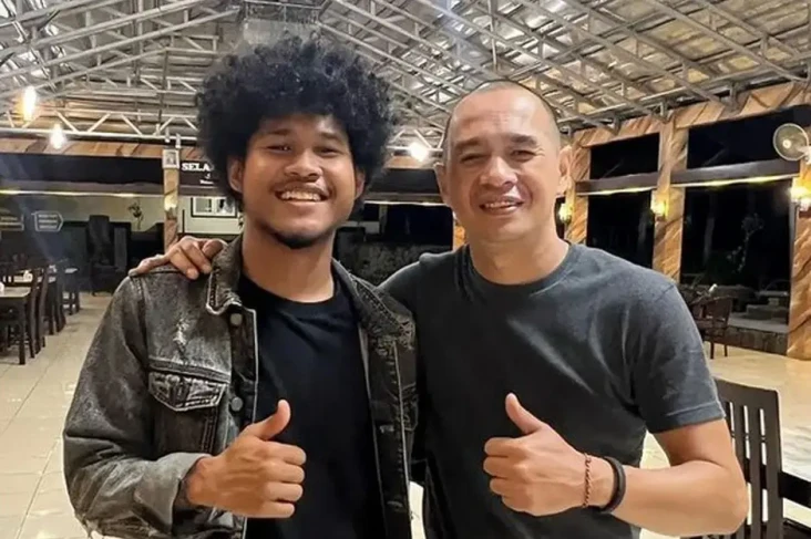 Main di Liga Yunani...