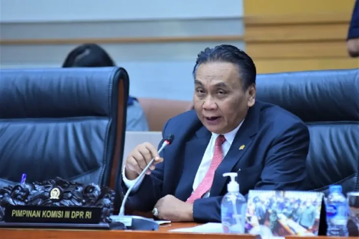 Ketua Komisi III: Ada...