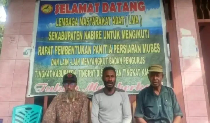 Lembaga Masyarakat Adat...