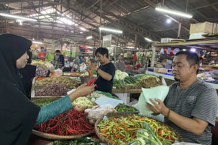 Efek Cabai Mahal, Emak-emak...